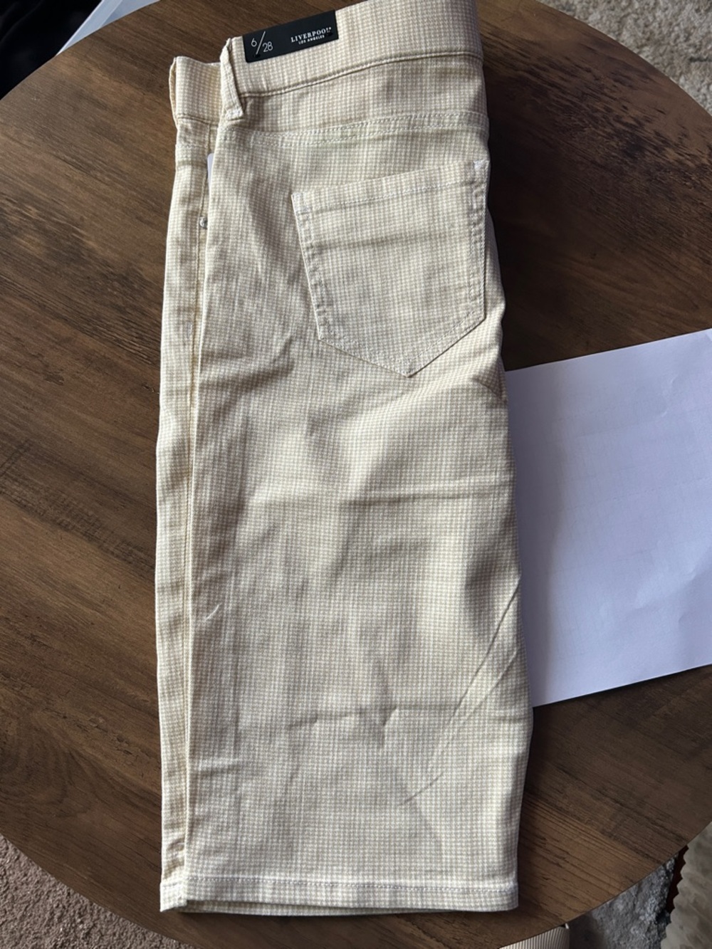 Liverpool Shorts Cream Tan Houndstooth Gia Glider Cruiser size 6 - Picture 5 of 5